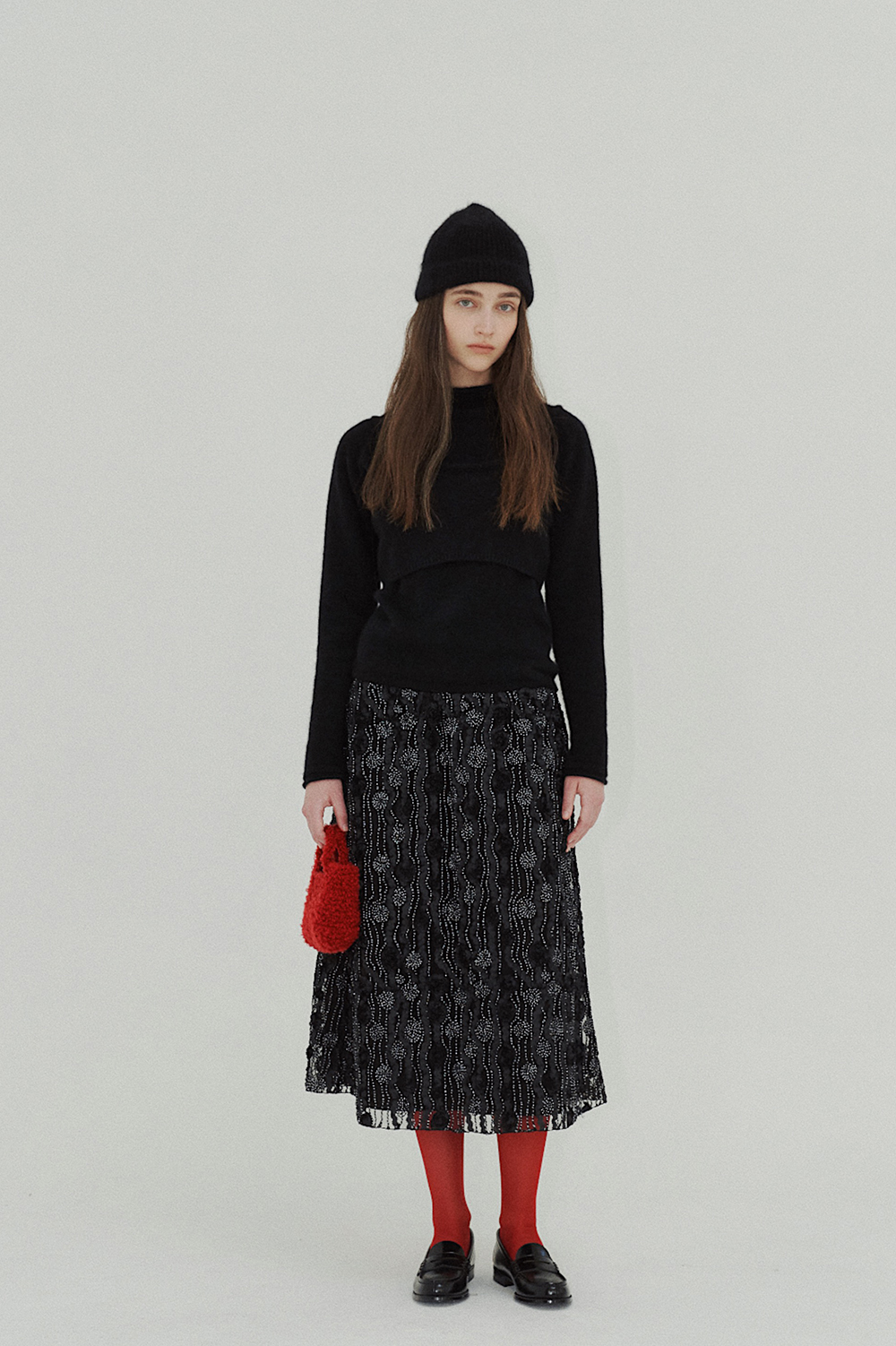[2 REORDER] Uki Embroidery Skirt in Black